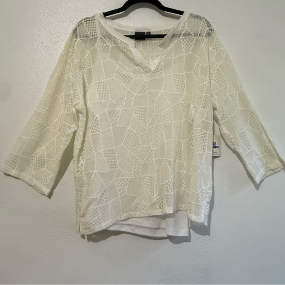 Rafaella Ivory Top. Delicate patchwork pattern. Three quarter sleeves. XL. NWT. - Picture 1 of 10